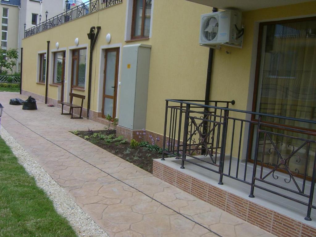 Siana 3 Suits Pomorie Ngoại thất bức ảnh
