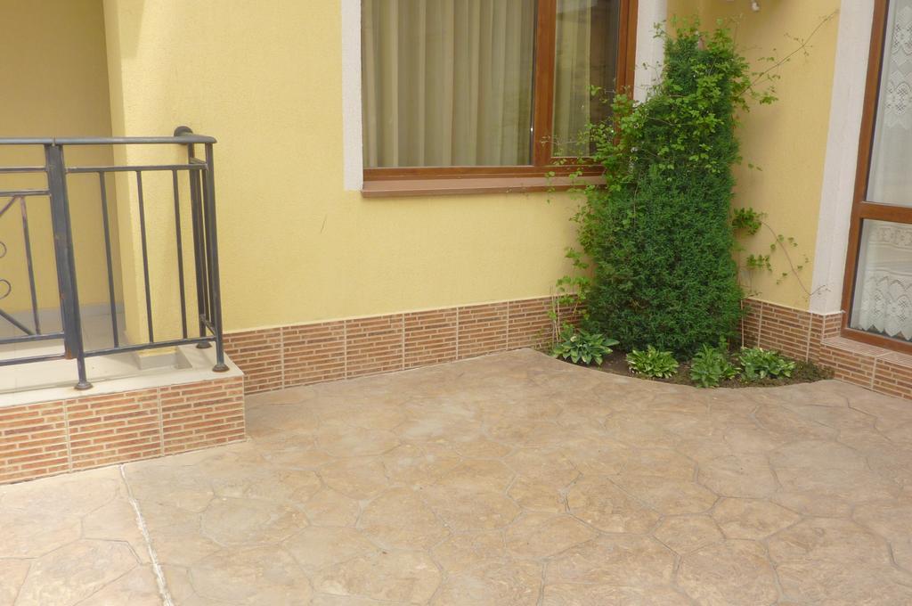 Siana 3 Suits Pomorie Ngoại thất bức ảnh